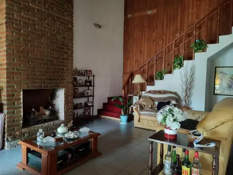 Casa en Venta en Del Viso, USD 170.000