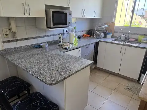 Depto Tipo Casa 3 ambientes con 1 baño