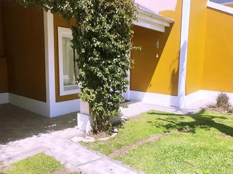 Casa en Venta en Jardines de Escobar, USD 130.000