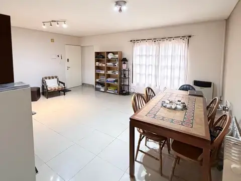 Depto Tipo Casa en Alquiler de 1 dormitorio