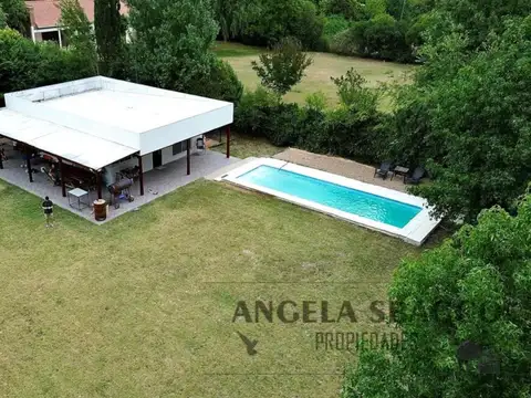 Casa en Barrio Parque El Remanso.