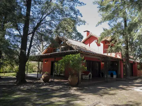 Casa Exclusiva En Venta Estilo Unico