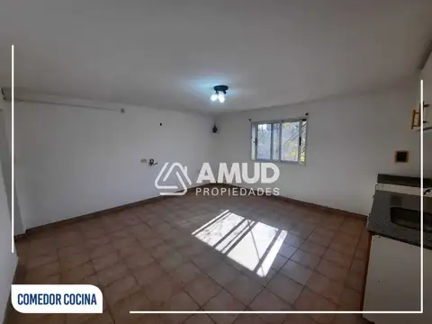 Departamento en Alquiler en Villa Donovan, $ 300.000