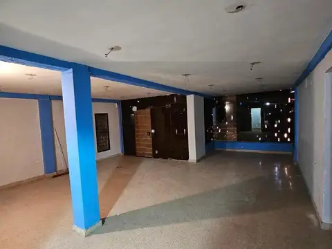 Local en Venta - 1 Baño - 800mts - La Plata
