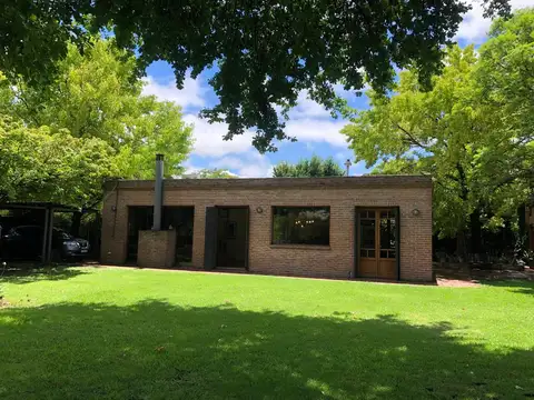 Casa en Venta en City Bell, USD 395.000