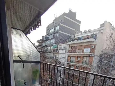 Departamento de 3 ambientes en Caballito en venta