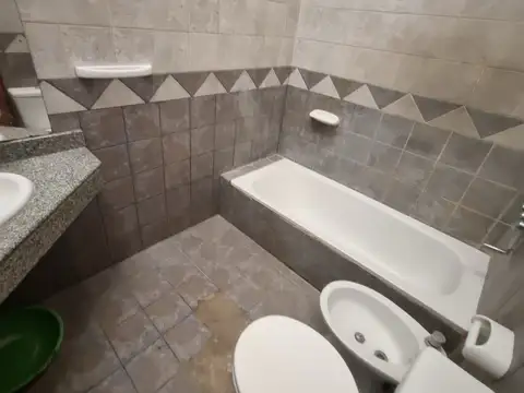Depto Tipo Casa en Alquiler 30 años
