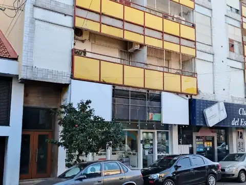VENTA DE DEPARTAMENTO ZONA CENTRO - CALLE ALBERDI