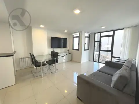 Moderno Piso 3 ambientes de 60m2 al frente en Zona Aldrey