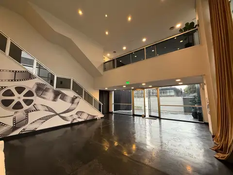 Galpon en Venta 75  mts Fondo