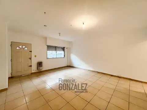 Depto Tipo Casa Monoambiente con 1 baño