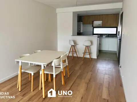 9 de Julio y Laprida - Amplio Dpto de 1 Dormitorio Externo. Posibilidad cochera.