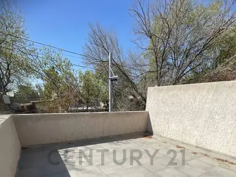 Granaderos 1800, Piso 2