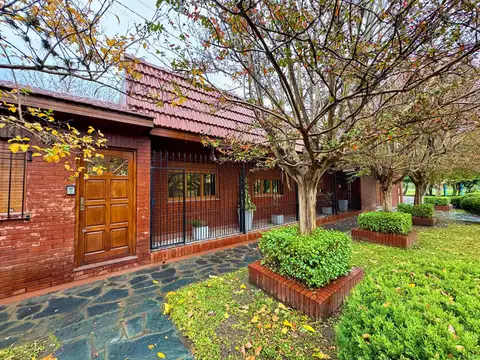 Venta Casa en Berisso Calle 4 (Rio de Janeiro) Y 160 al 3700