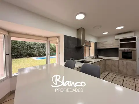 Casa en Alquiler 30 años
