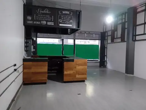 Local en Alquiler en San Nicolás, USD 1.500