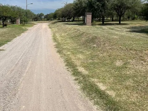 Terreno en Venta 30  mts Fondo