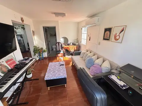 Depto Tipo Casa en Venta de 2 ambientes