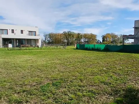 Lote en venta en Barrio Cerrado Village Plaza