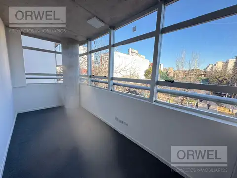 Oficina en Alquiler en Colegiales, $ 990.000