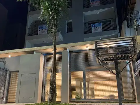 Departamento en Alquiler en El Palomar, $ 450.000