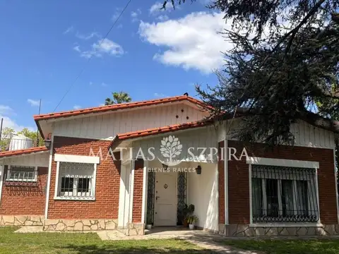 Casa en Venta en Paso del Rey, USD 150.000