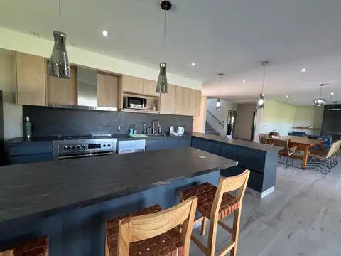 Casa en Venta de 5 dormitorios