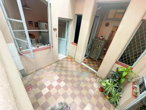 VENTA CASA CON LOTE 4 UNIDADES-IDEAL INVERSION VILLA MITRE