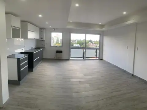 Departamento en venta de 4 ambientes en Quilmes