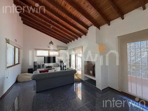 Casa en Venta de 5 dormitorios