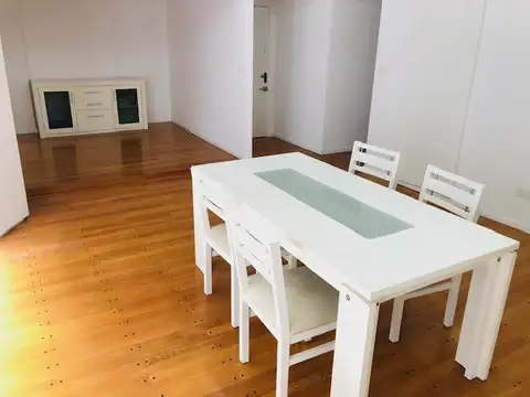Departamento en Alquiler de 4 ambientes
