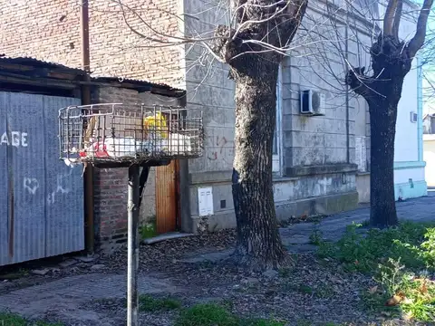 Local Comercial en venta - 8 Ambientes - Los Toldos