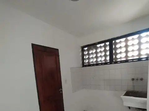 Departamento en Alquiler en San Miguel De Tucuman, $ 450.000