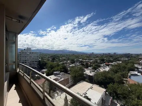 Santiago de Liniers 100