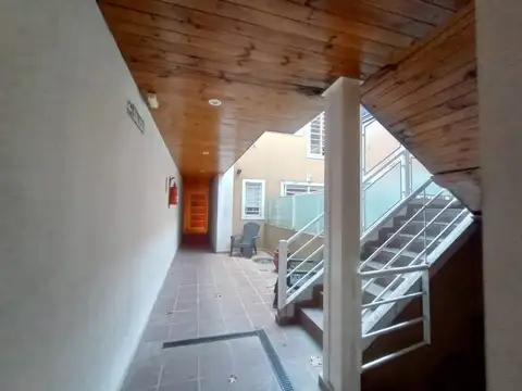 Depto Tipo Casa en Venta de 1 dormitorio