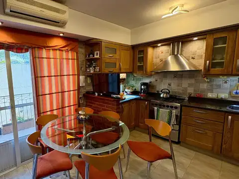 Casa en Alquiler en Villa Devoto, USD 2.000