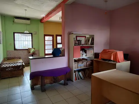 Navarro al 8100