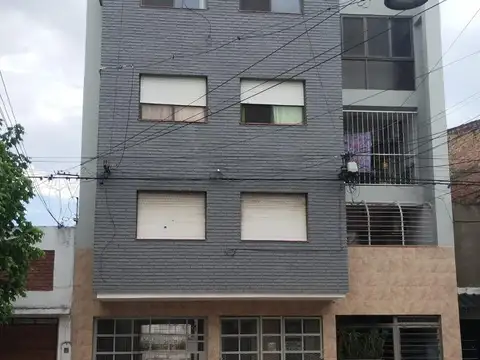 Departamento de dos dormitorios en barrio Sur