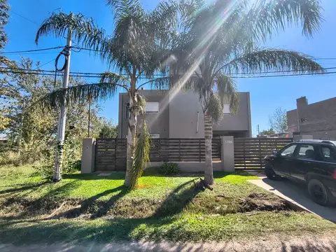 VENTA - CASA 3 DORMITORIOS - TIERRA DE SUEÑOS 3 ROLDAN