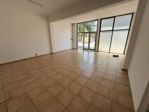 Local en Venta 56 años