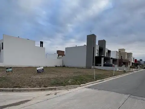 SOLARES DE MANANTIALES