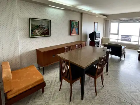 Venta departamento 4 ambientes vista al mar  Miramar