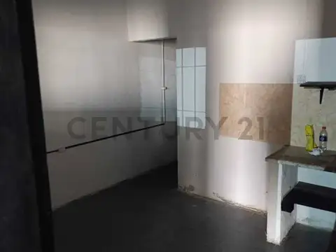 la rioja 1400, Piso 0