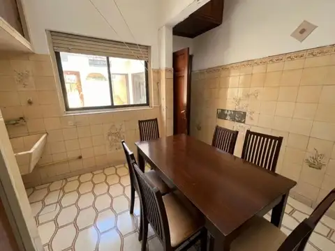 Depto Tipo Casa en Venta 50 años