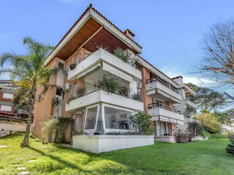 VENTA APARTAMENTO 3 DORMITORIOS PUNTA DEL ESTE