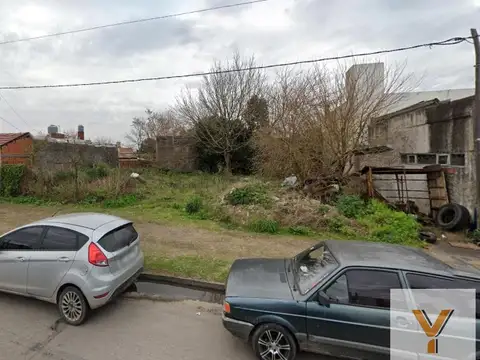 Terreno en venta - 200Mts2 - Tolosa