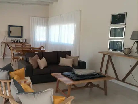 Casa en Alquiler Temporal de 3 dormitorios