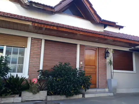 Casa en Alquiler de 3 dormitorios