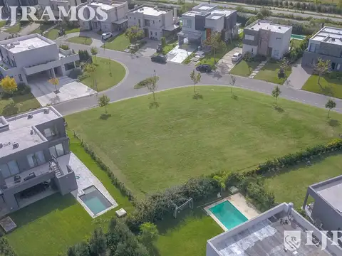 Terreno en Venta en Puertos - Barrio Ceibos, USD 125.000