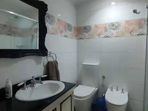 Depto Tipo Casa en Venta 63 años